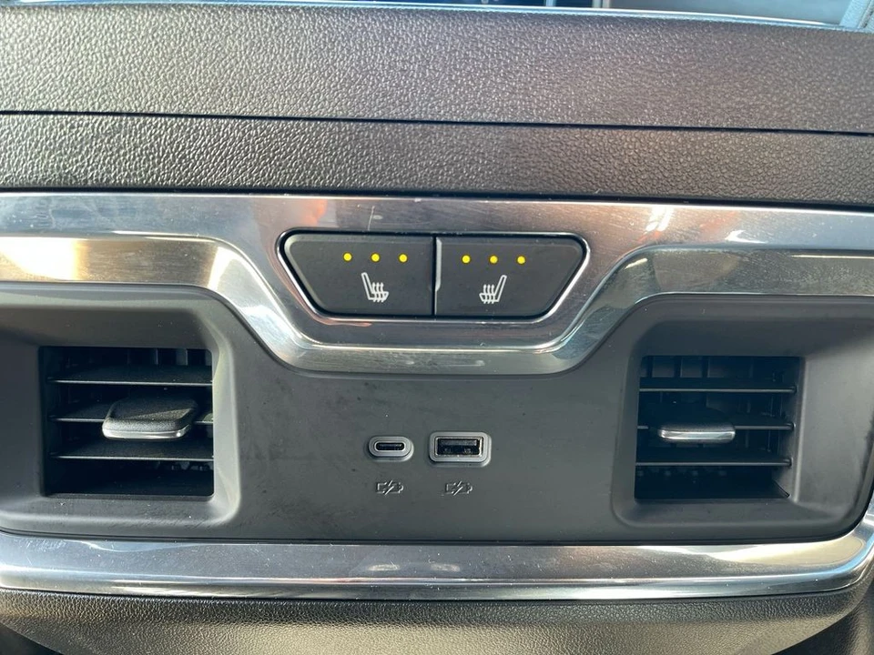 2024 Chevrolet Silverado 4th Gen - Image 14 of 21