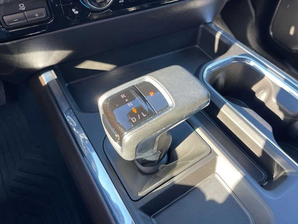 2024 Chevrolet Silverado 4th Gen - Image 19 of 21