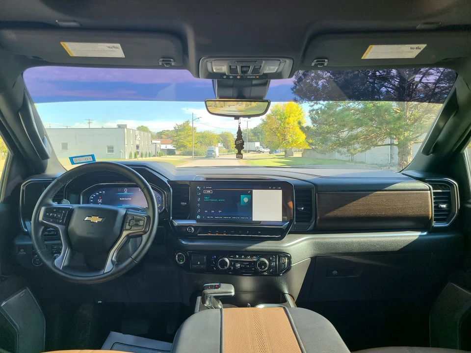 2024 Chevrolet Silverado 4th Gen - Image 17 of 21