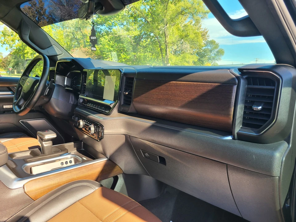 2024 Chevrolet Silverado 4th Gen - Image 16 of 21