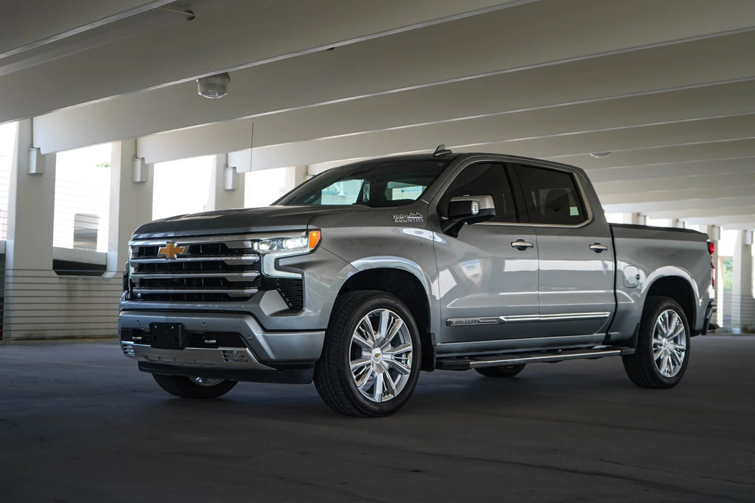 2024 Chevrolet Silverado 4th Gen - Image 2 of 31