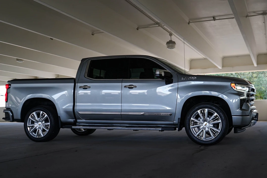 2024 Chevrolet Silverado 4th Gen - Image 10 of 31