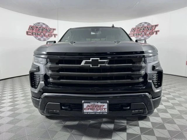 2024 Chevrolet Silverado 4th Gen - Image 2 of 12