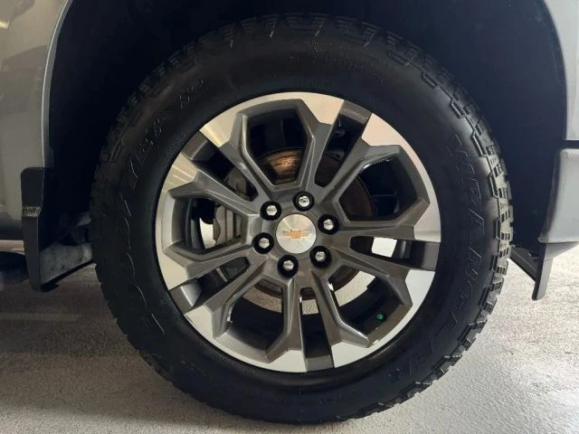 2024 Chevrolet Silverado 4th Gen - Image 10 of 21