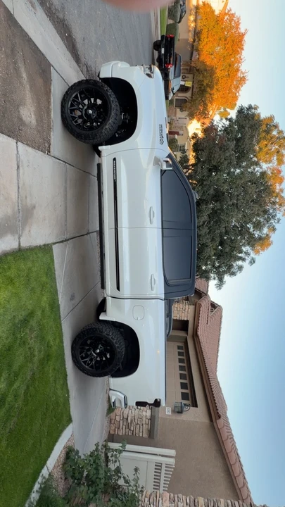2024 Chevrolet Silverado 4th Gen - Image 4 of 4