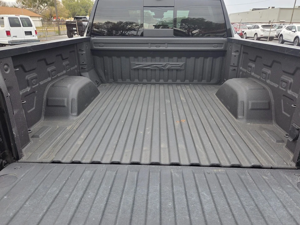 2024 Chevrolet Silverado 4th Gen - Image 13 of 21