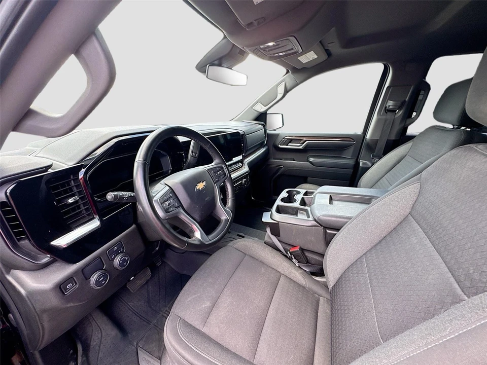 2024 Chevrolet Silverado 4th Gen - Image 9 of 11