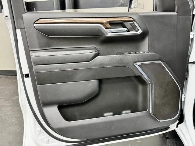 2024 Chevrolet Silverado 4th Gen - Image 19 of 21