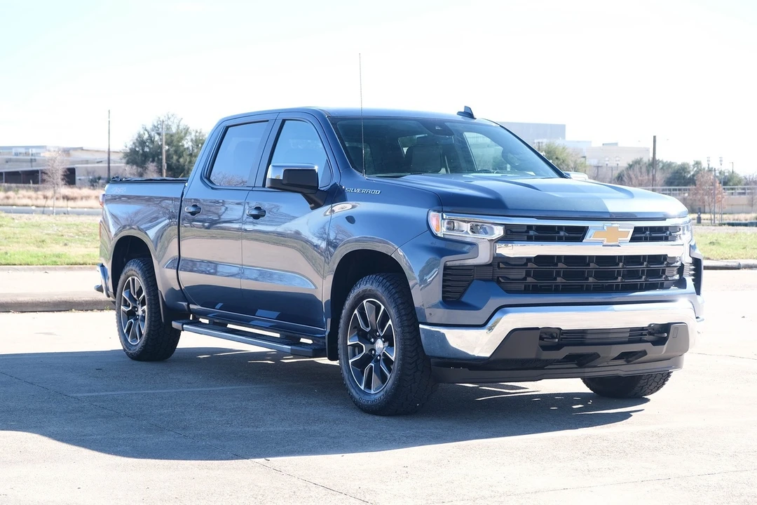 2024 Chevrolet Silverado 4th Gen - Image 11 of 21