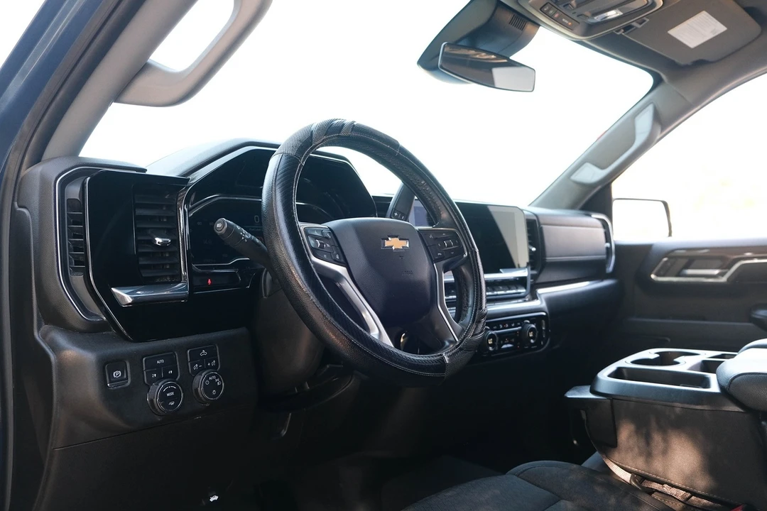 2024 Chevrolet Silverado 4th Gen - Image 14 of 21