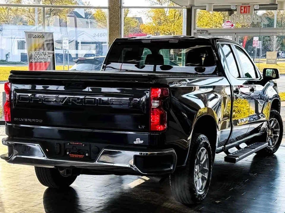 2024 Chevrolet Silverado 4th Gen - Image 14 of 21