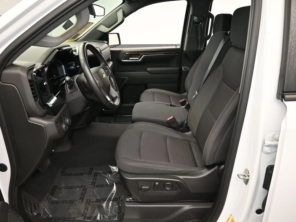 2024 Chevrolet Silverado 4th Gen - Image 11 of 12