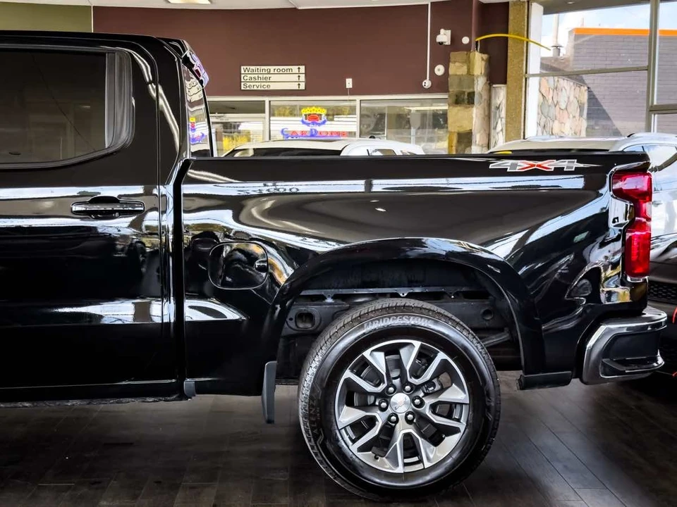 2024 Chevrolet Silverado 4th Gen - Image 11 of 21
