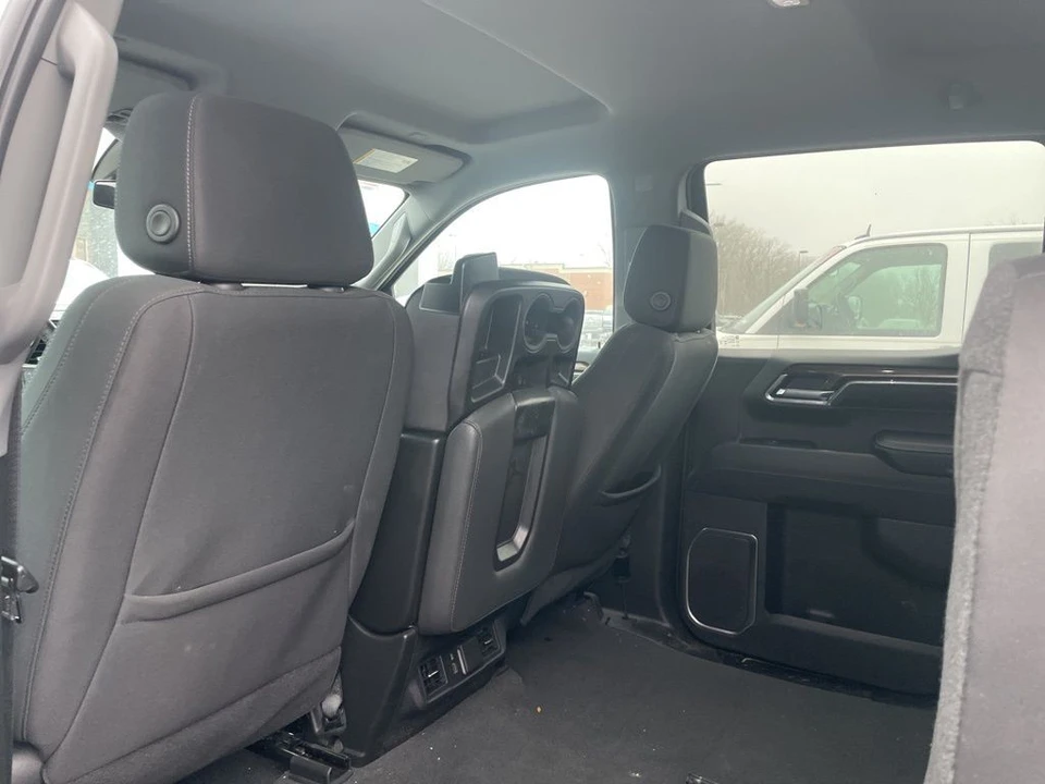 2024 Chevrolet Silverado 4th Gen - Image 8 of 12