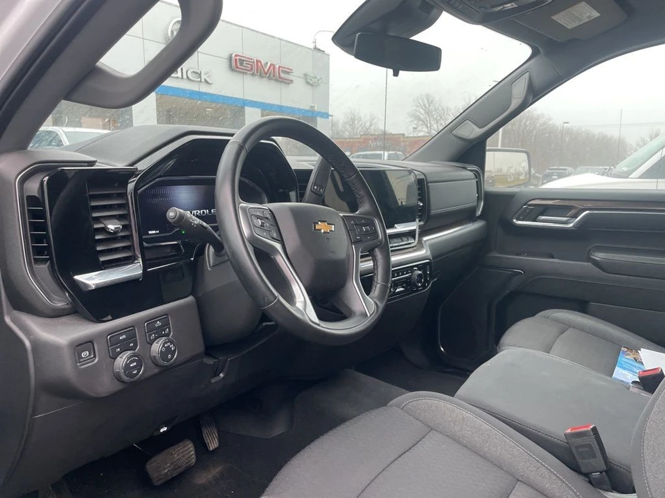 2024 Chevrolet Silverado 4th Gen - Image 7 of 12