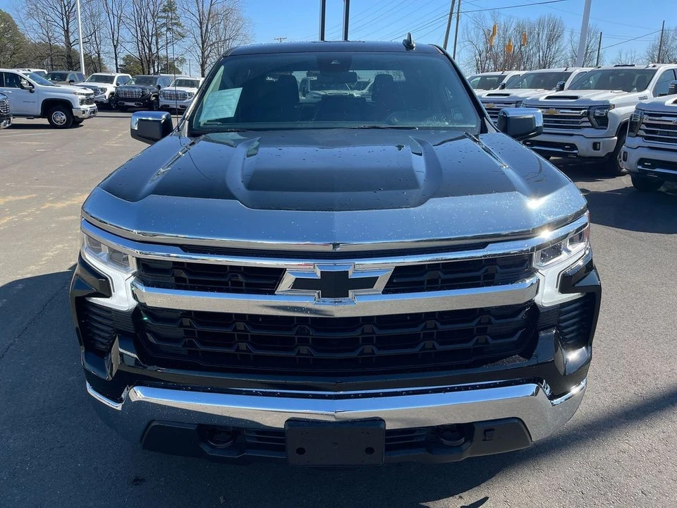 2024 Chevrolet Silverado 4th Gen - Image 8 of 21