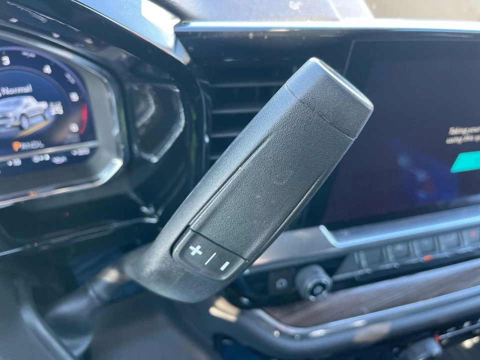 2024 Chevrolet Silverado 4th Gen - Image 16 of 21