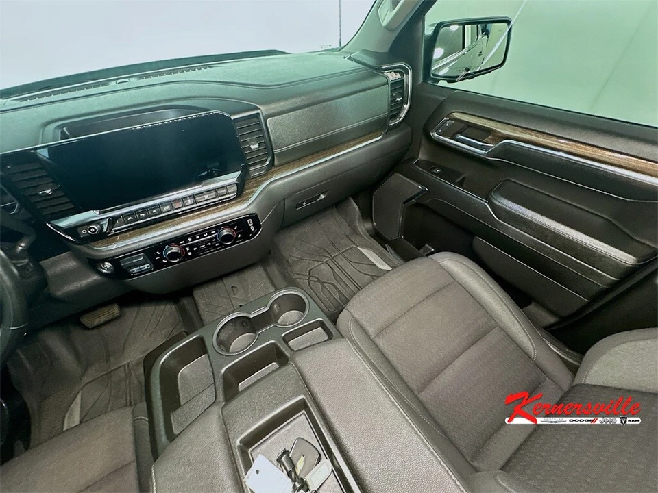 2024 Chevrolet Silverado 4th Gen - Image 11 of 21