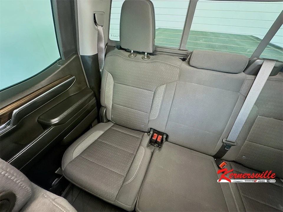 2024 Chevrolet Silverado 4th Gen - Image 12 of 21