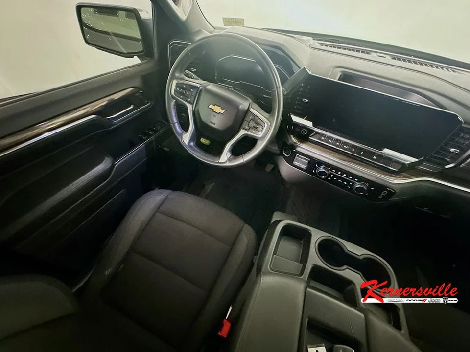 2024 Chevrolet Silverado 4th Gen - Image 9 of 24