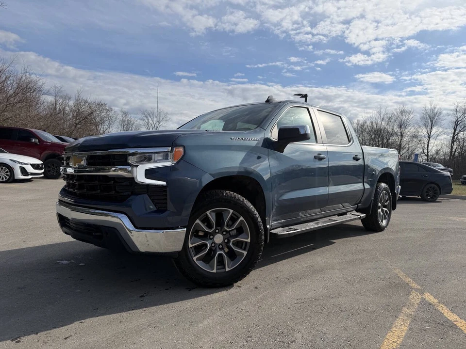 2024 Chevrolet Silverado 4th Gen - Image 2 of 21
