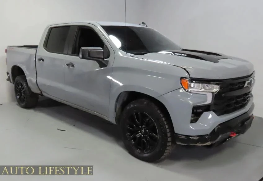 2024 Chevrolet Silverado 4th Gen - Image 2 of 21