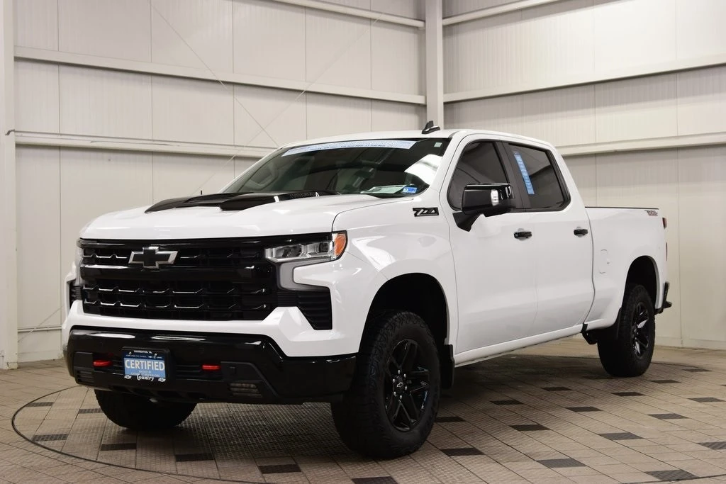 2024 Chevrolet Silverado 4th Gen - Image 3 of 12