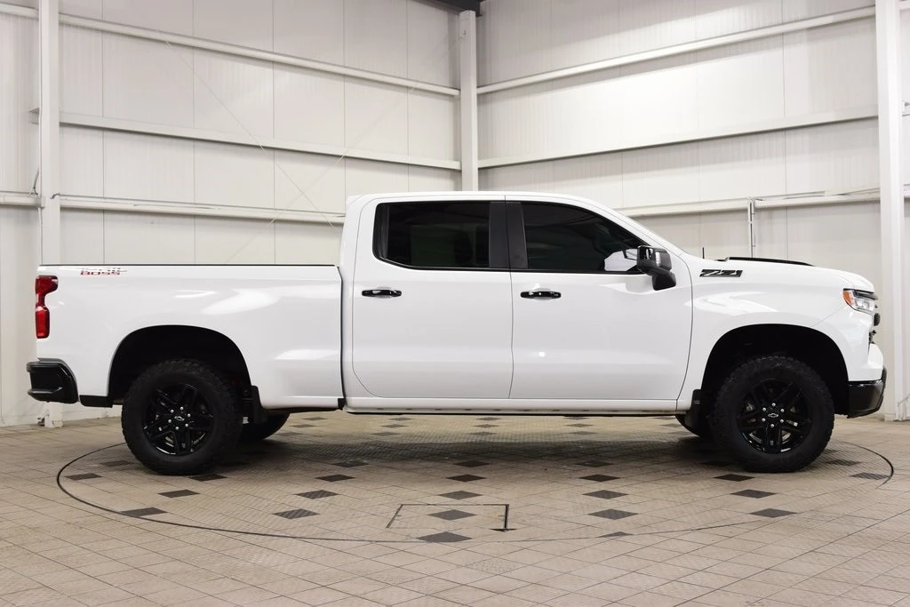 2024 Chevrolet Silverado 4th Gen - Image 8 of 12