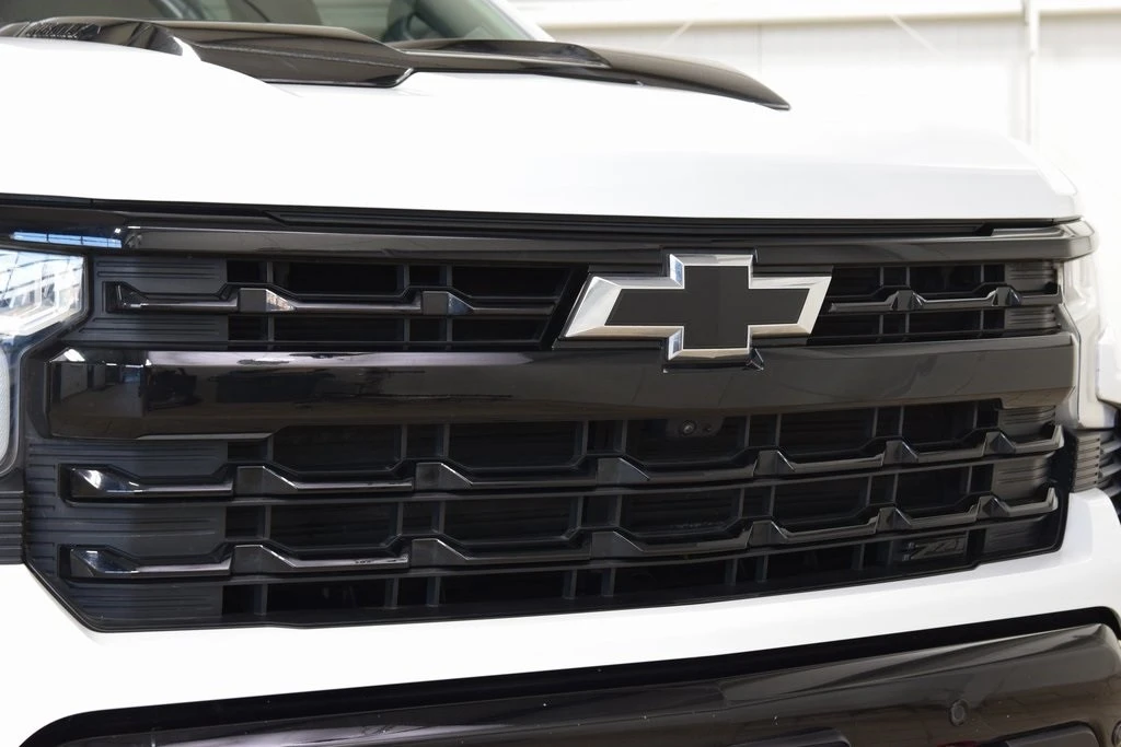 2024 Chevrolet Silverado 4th Gen - Image 9 of 12