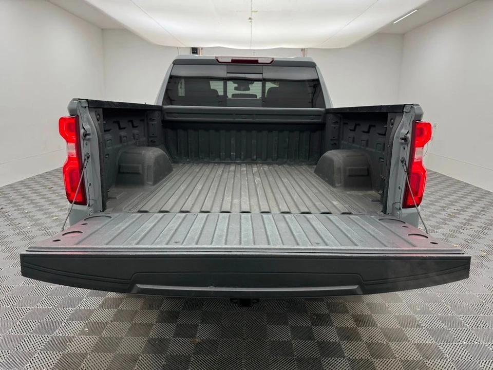 2024 Chevrolet Silverado 4th Gen - Image 11 of 12