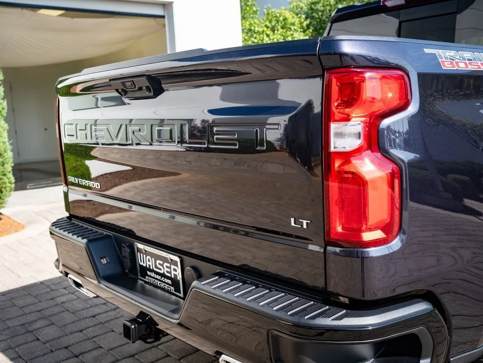 2024 Chevrolet Silverado 4th Gen - Image 18 of 21