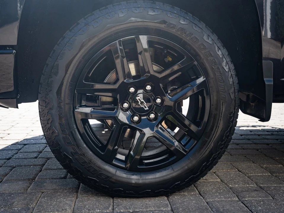 2024 Chevrolet Silverado 4th Gen - Image 13 of 21