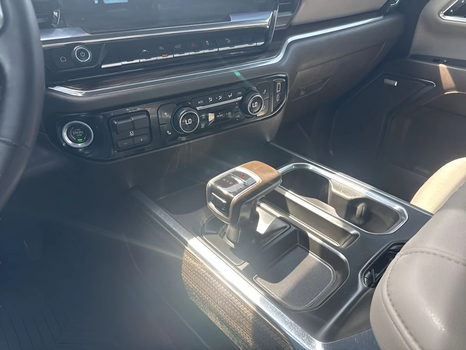 2024 Chevrolet Silverado 4th Gen - Image 15 of 21