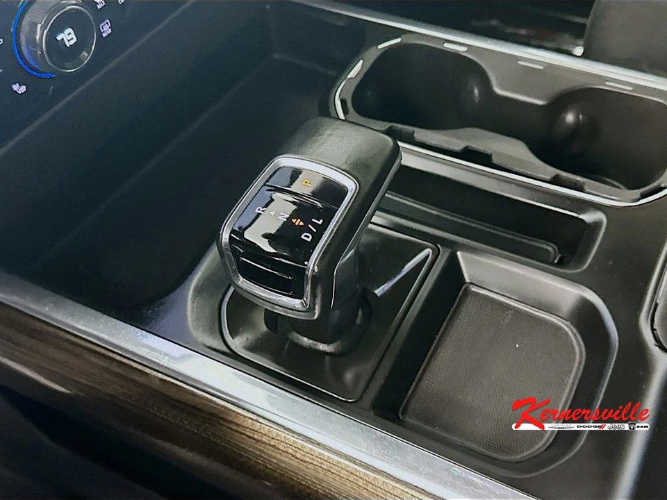 2024 Chevrolet Silverado 4th Gen - Image 16 of 21