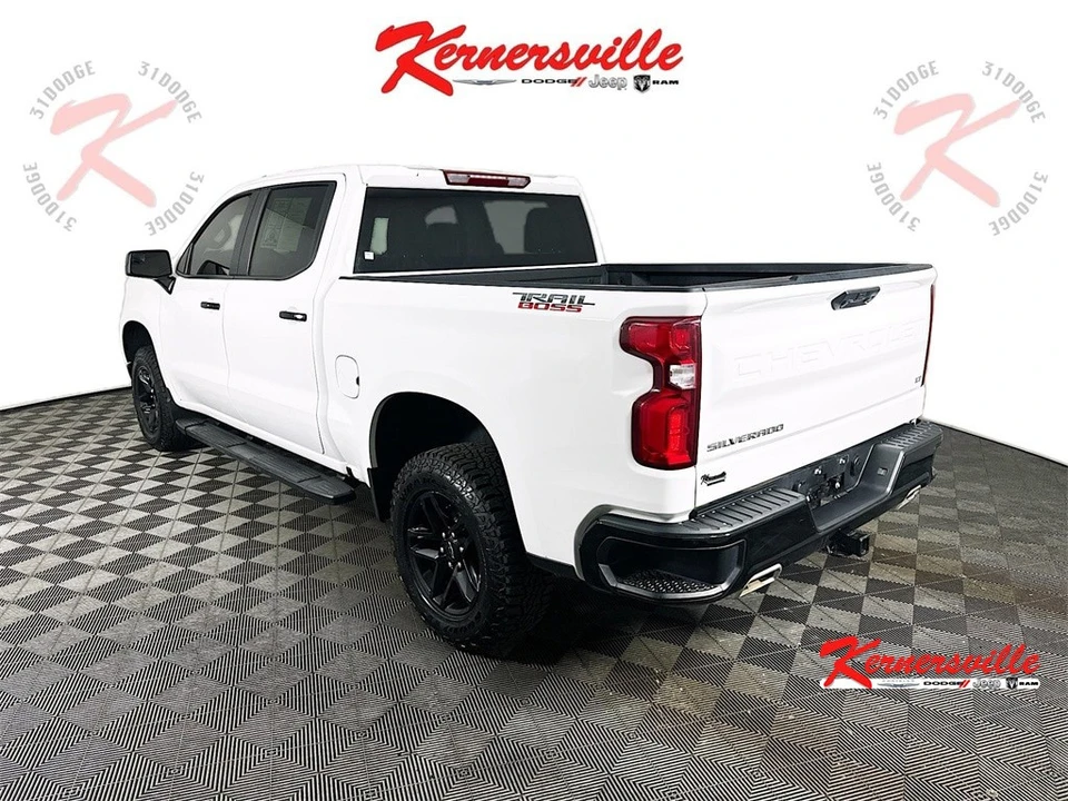 2024 Chevrolet Silverado 4th Gen - Image 5 of 12
