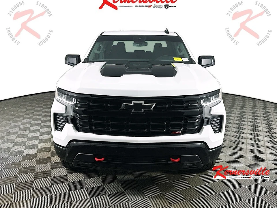 2024 Chevrolet Silverado 4th Gen - Image 2 of 12