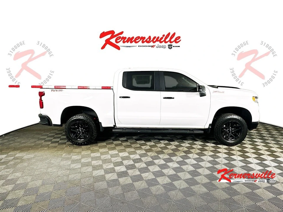 2024 Chevrolet Silverado 4th Gen - Image 8 of 12