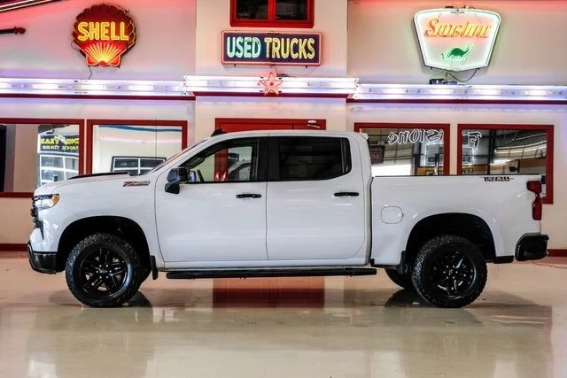 2024 Chevrolet Silverado 4th Gen - Image 12 of 21