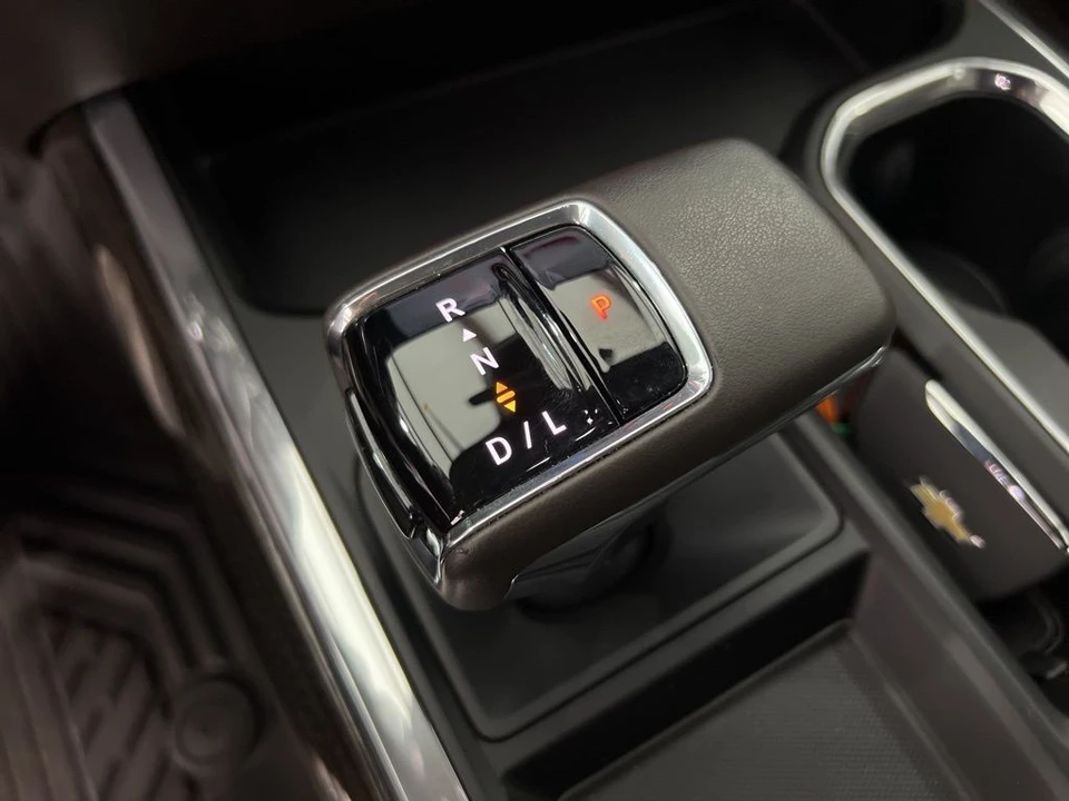 2024 Chevrolet Silverado 4th Gen - Image 15 of 21