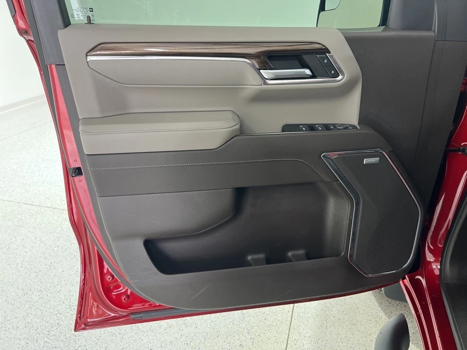 2024 Chevrolet Silverado 4th Gen - Image 20 of 21