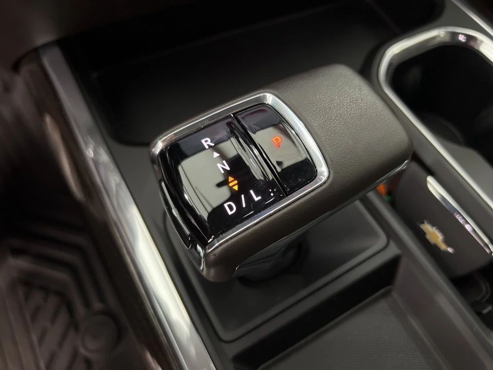 2024 Chevrolet Silverado 4th Gen - Image 15 of 21