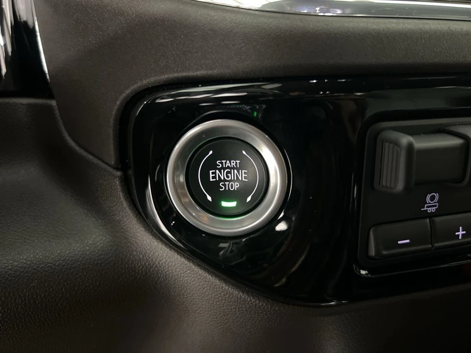 2024 Chevrolet Silverado 4th Gen - Image 16 of 21