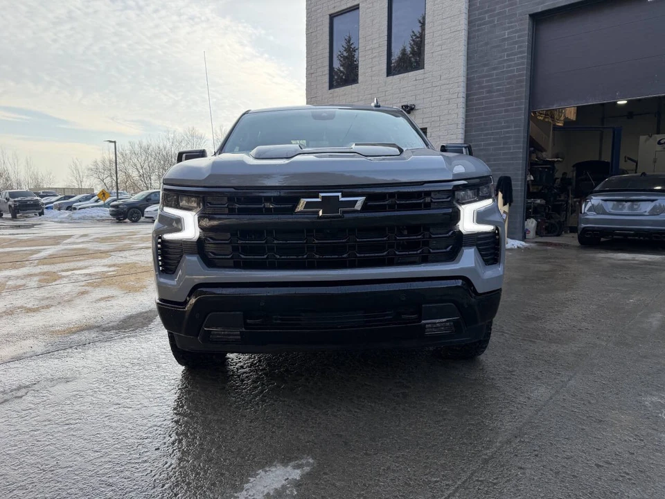 2024 Chevrolet Silverado 4th Gen - Image 3 of 21