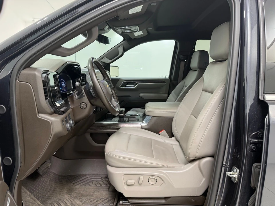 2024 Chevrolet Silverado 4th Gen - Image 19 of 21