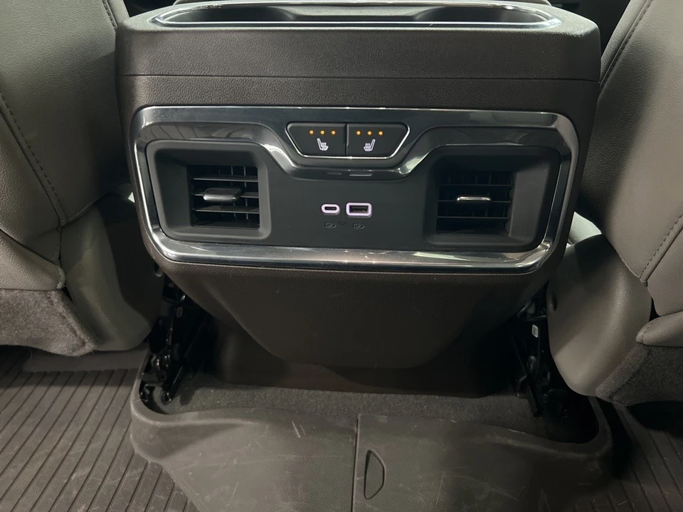 2024 Chevrolet Silverado 4th Gen - Image 19 of 21