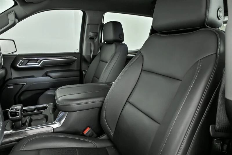 2024 Chevrolet Silverado 4th Gen - Image 19 of 21