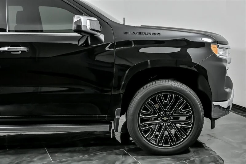 2024 Chevrolet Silverado 4th Gen - Image 13 of 21