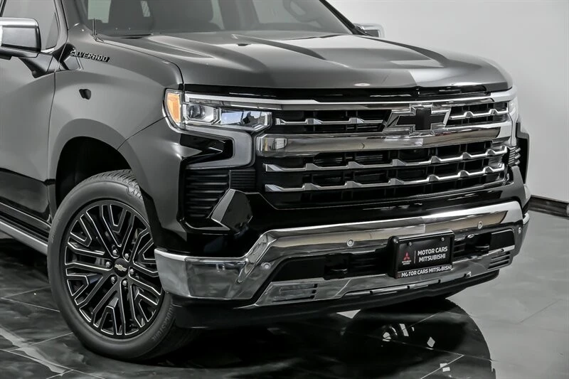 2024 Chevrolet Silverado 4th Gen - Image 2 of 21