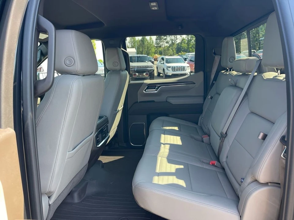 2024 Chevrolet Silverado 4th Gen - Image 12 of 21