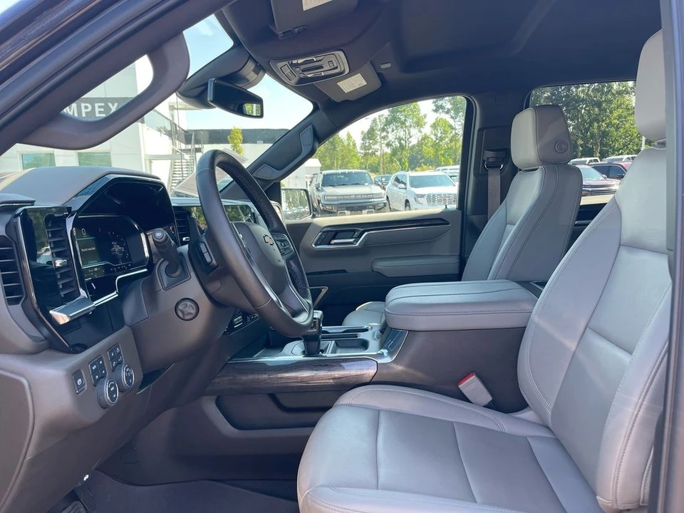 2024 Chevrolet Silverado 4th Gen - Image 9 of 12